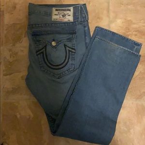 Men’s true religion size 38 jeans straight cut